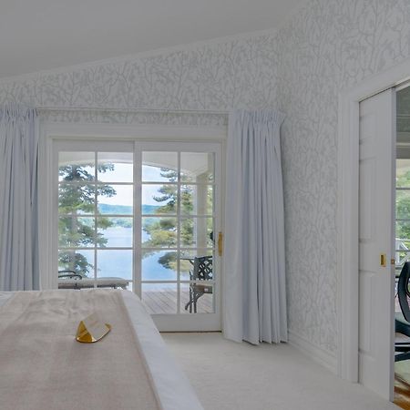 Ripplecove Hotel & Spa Ayer's Cliff Bagian luar foto