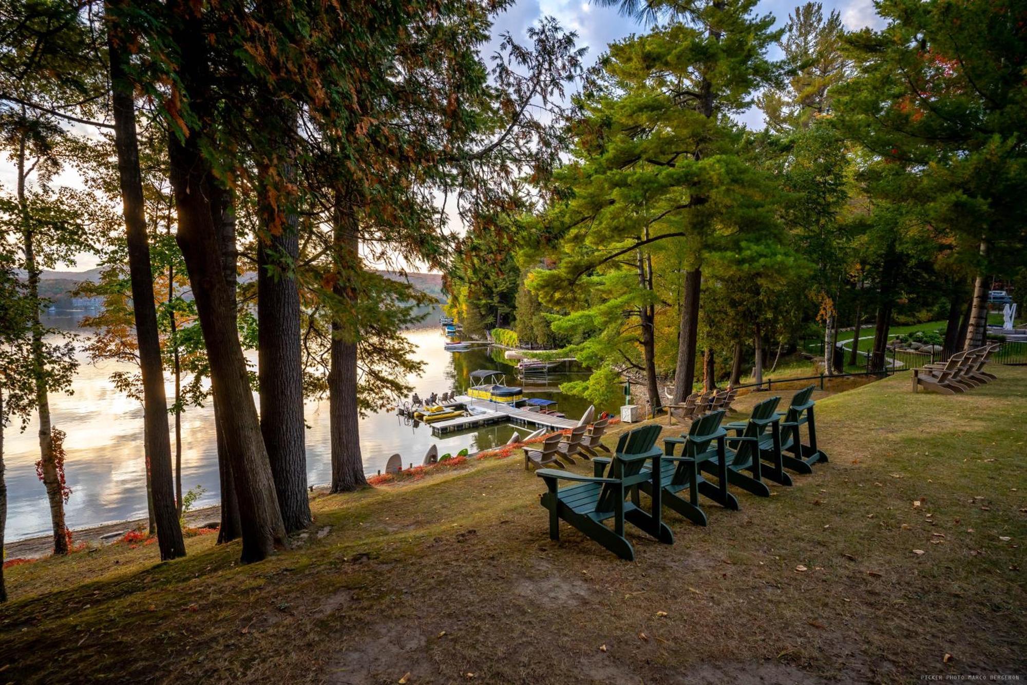 Ripplecove Hotel & Spa Ayer's Cliff Bagian luar foto