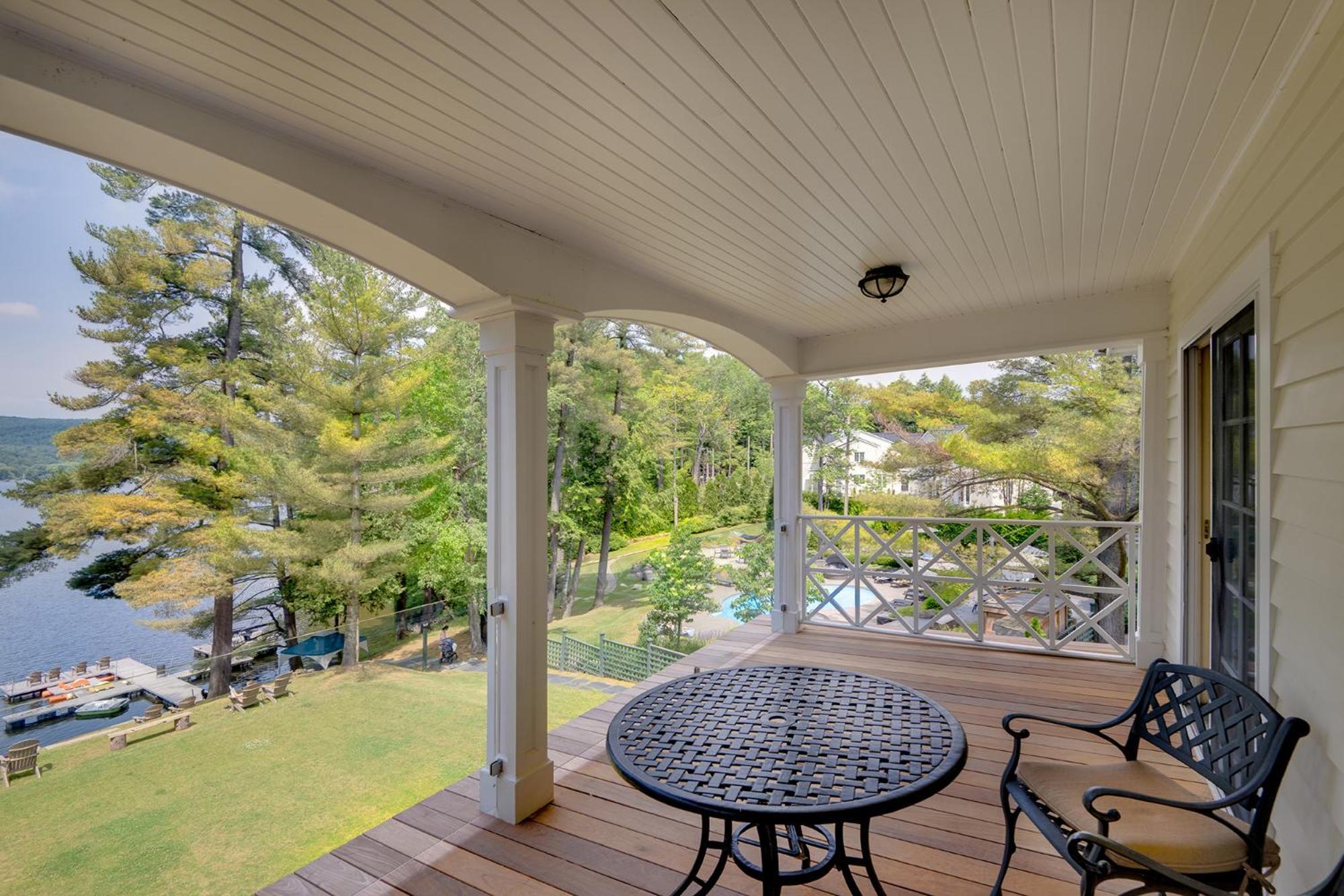 Ripplecove Hotel & Spa Ayer's Cliff Bagian luar foto
