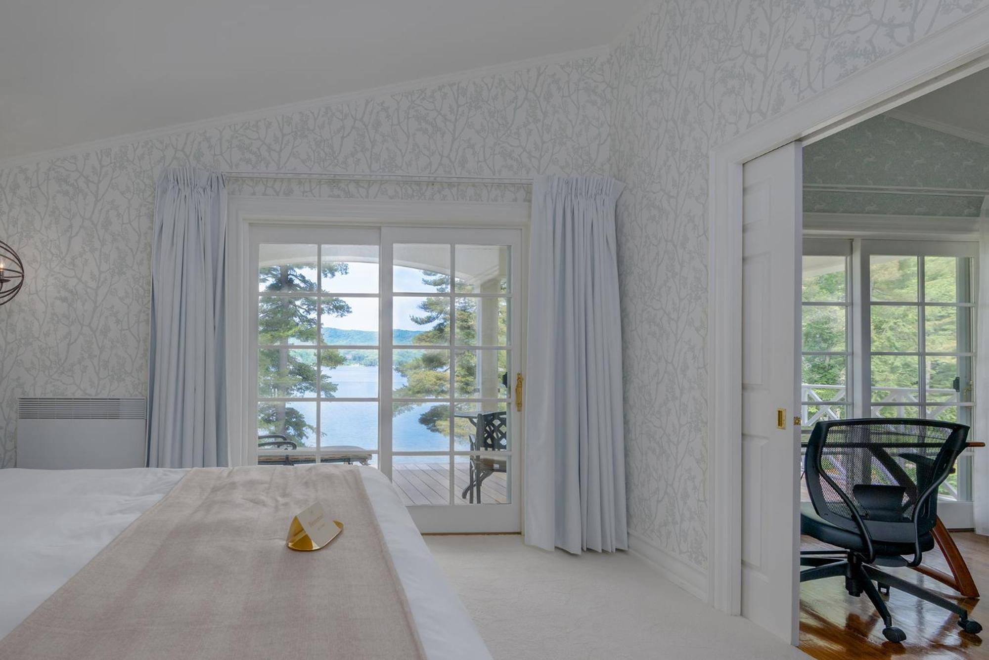 Ripplecove Hotel & Spa Ayer's Cliff Bagian luar foto