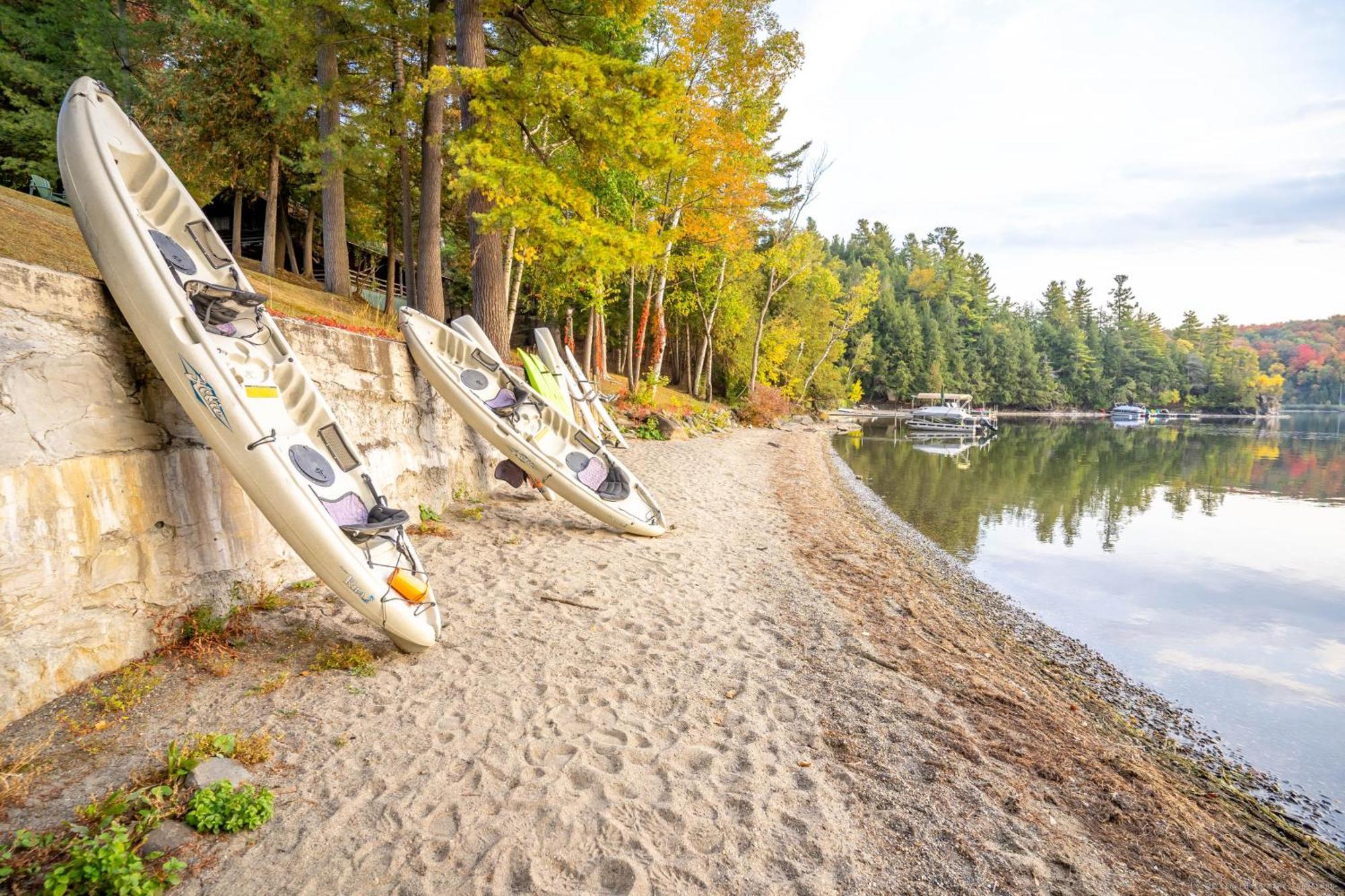Ripplecove Hotel & Spa Ayer's Cliff Bagian luar foto